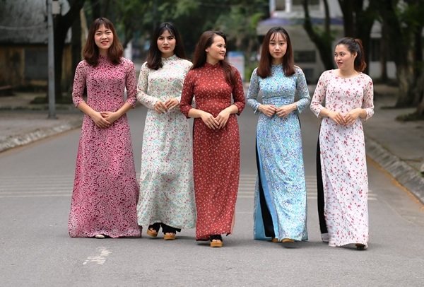 Giá thuê trang phục truyền thống của các nước châu Á