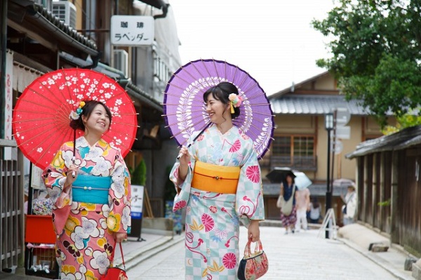 Thuê trang phục truyền thống Nhật Bảnv