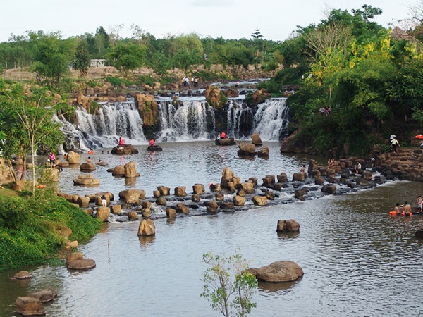 Địa điểm du lịch trong ngày gần Sài Gòn cho người ít thời gian