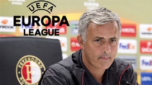 HLV Jose Mourinho thừa nhận hết hy vọng vào top 4 Ngoại hạng Anh và tập trung vào Europa League