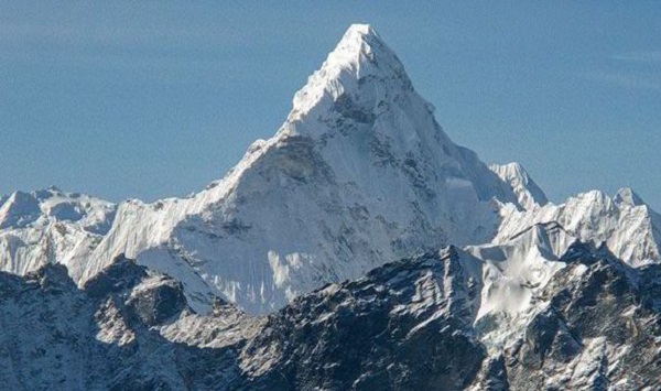 Tìm hiểu về Everest - Ngọn núi cao nhất thế giới