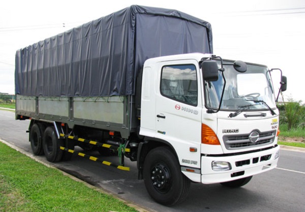 Cần thuê xe tải chở hàng hóa tại TPHCM
